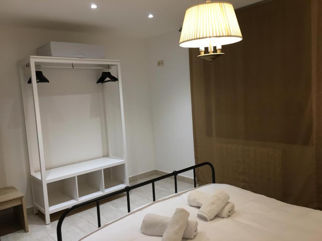 Apartamento Avenida Ainsa Bagian luar foto