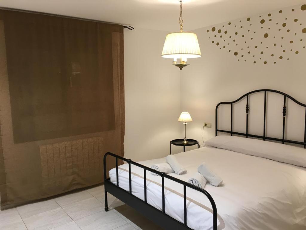 Apartamento Avenida Ainsa Bagian luar foto