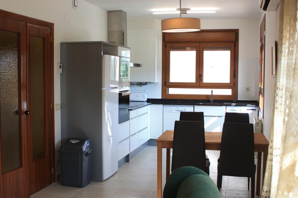 Apartamento Avenida Ainsa Bagian luar foto