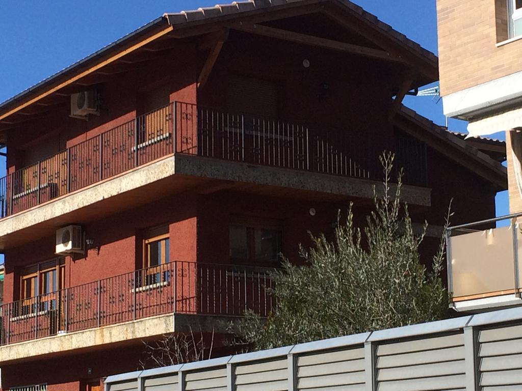 Apartamento Avenida Ainsa Bagian luar foto